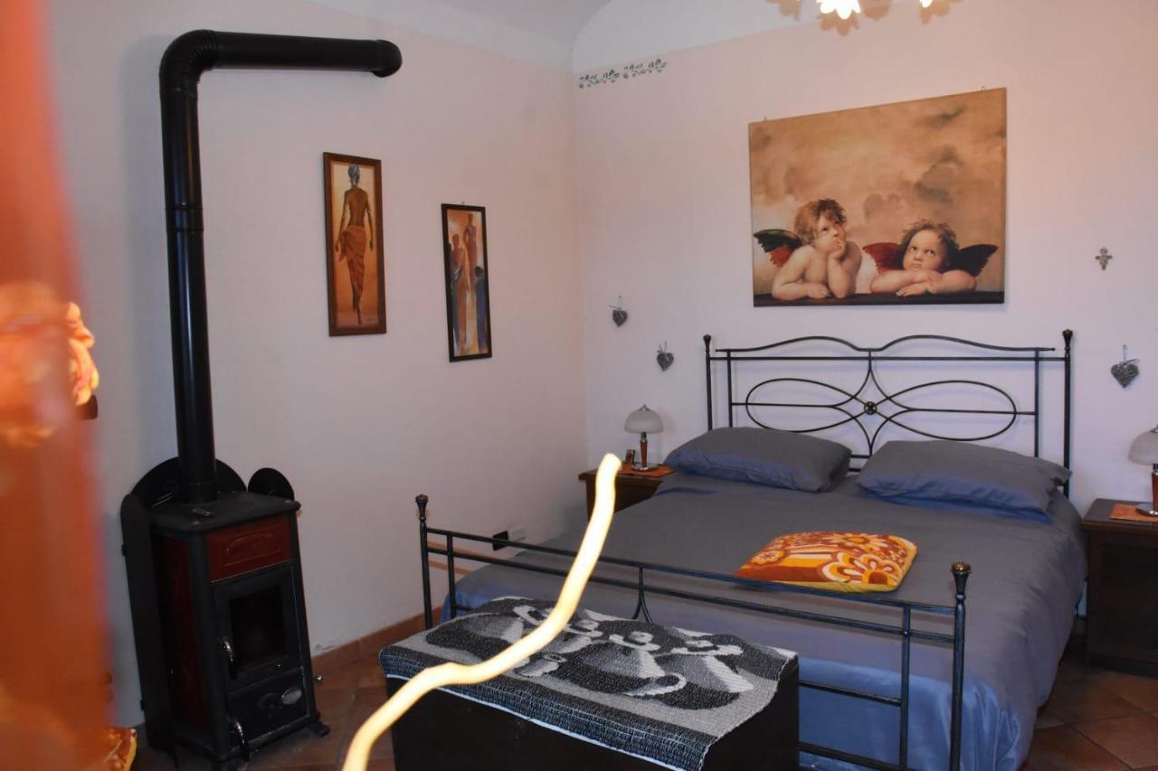 La Casa Di Enzo Bed & Breakfast Lequio Tanaro Dış mekan fotoğraf